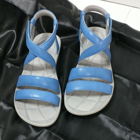 Clarks Cloud Steppers blue leather stripe sandals US size 7M - Picture 4 of 8